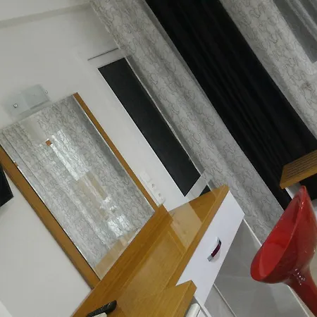 Guest house Cc's Butik 2*