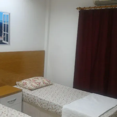 بيت ضيافة Cc's Butik 3*